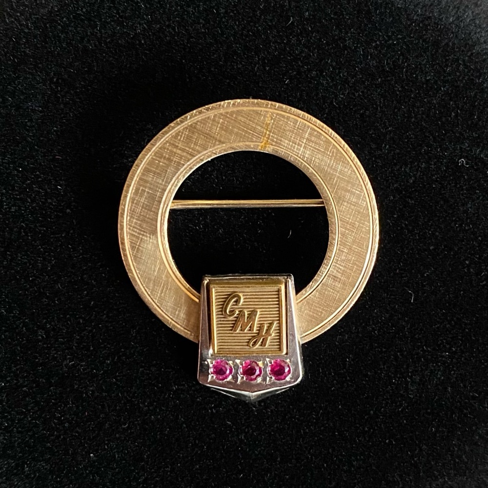 CMH Pin Brooch Vintage